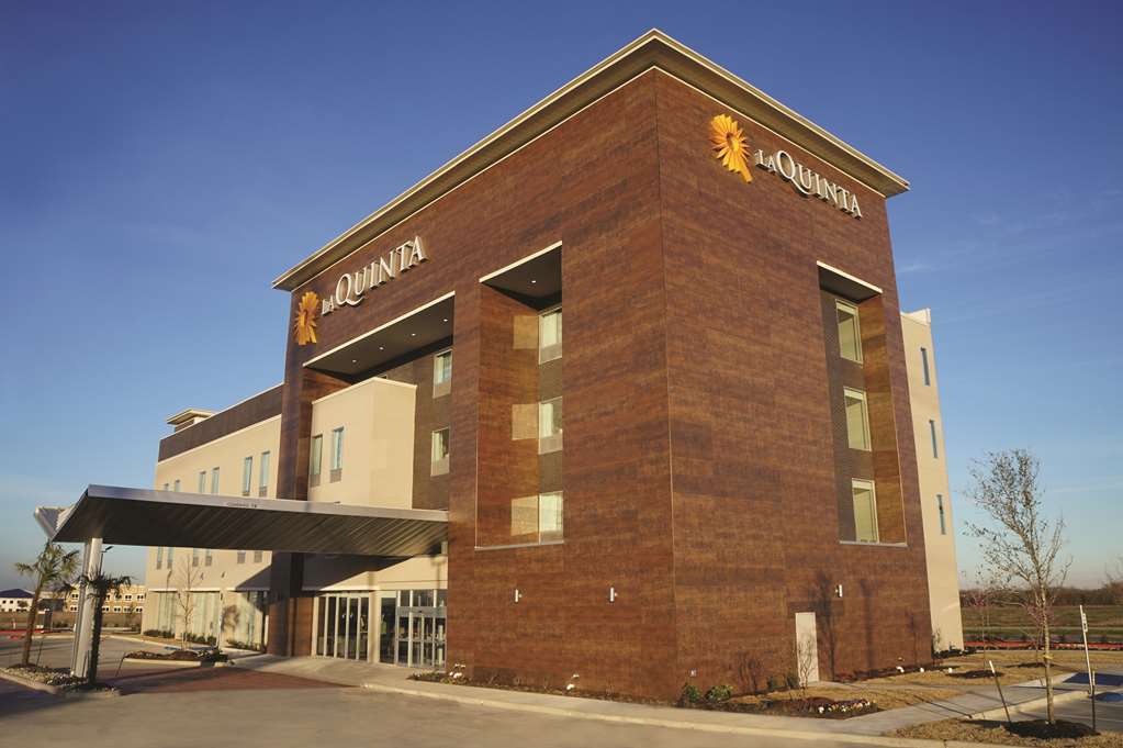 Hotel La Quinta By Wyndham Dallas Plano - The Colony Exterior foto