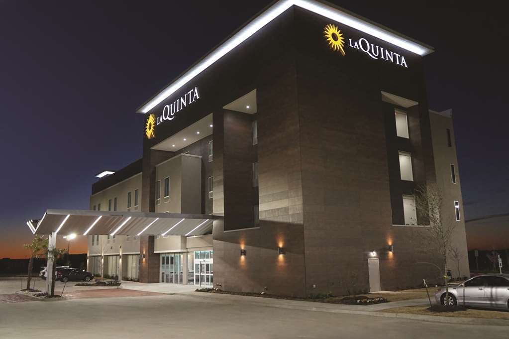 Hotel La Quinta By Wyndham Dallas Plano - The Colony Exterior foto