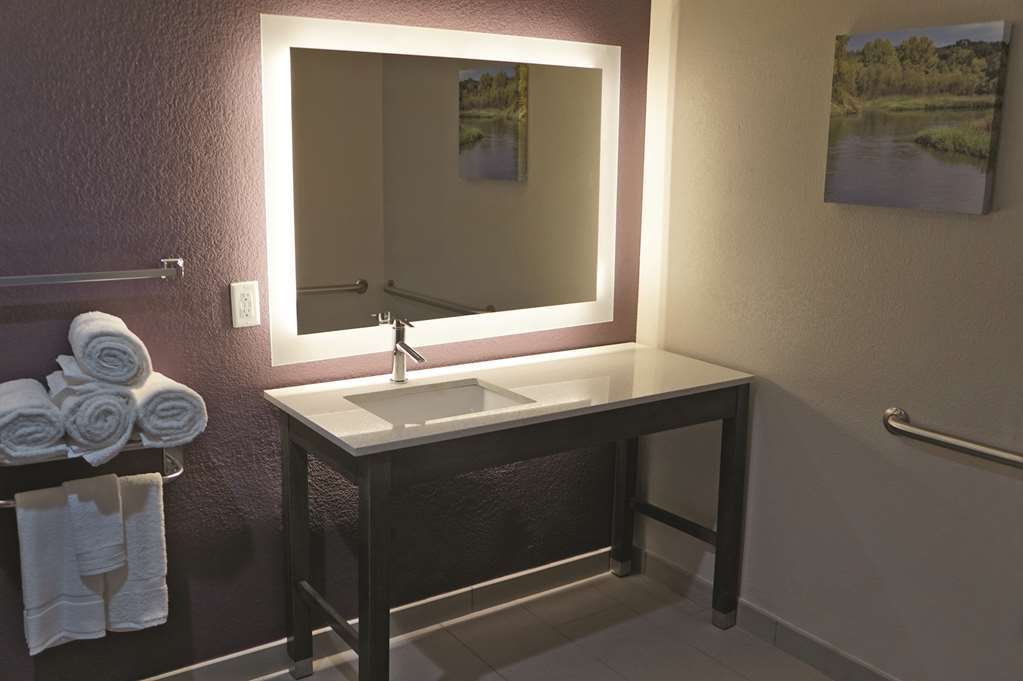La Quinta By Wyndham Dallas Plano - The Colony Habitación foto