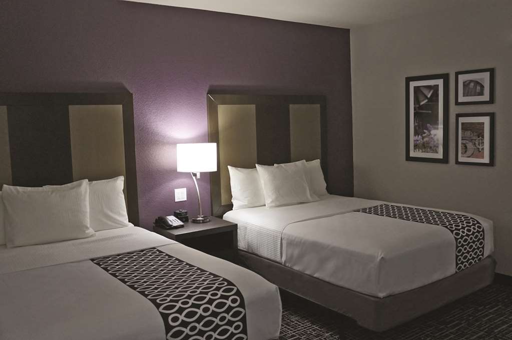 La Quinta By Wyndham Dallas Plano - The Colony Habitación foto